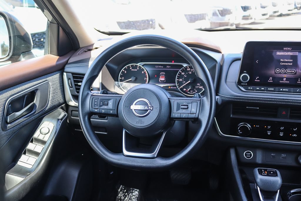 Used 2023 Nissan Rogue S FWD image 14