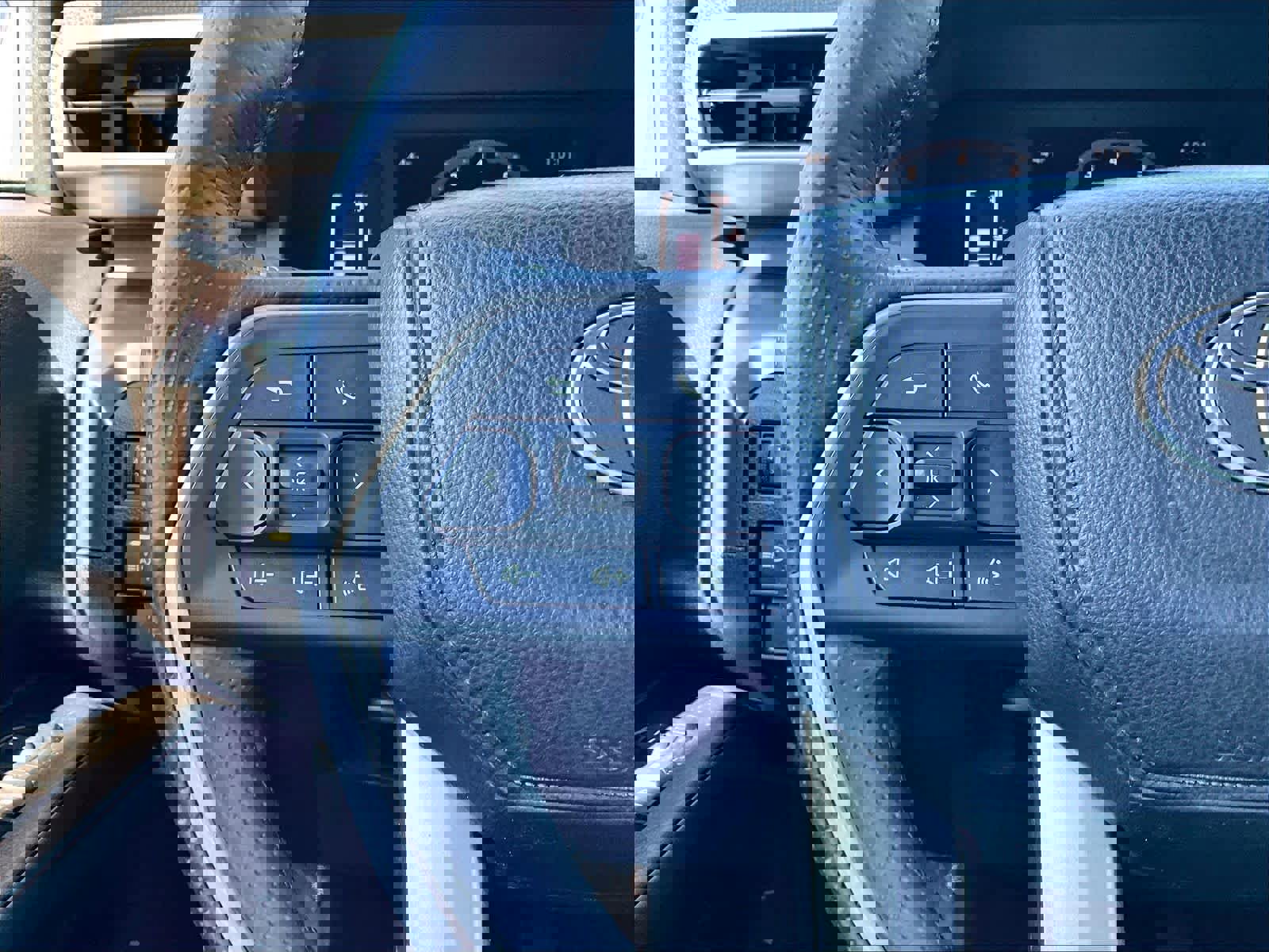 Certified 2025 Toyota 4Runner SR5 image 23