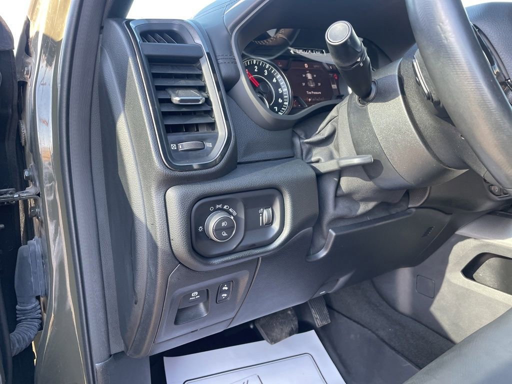 Used 2021 RAM 1500 Big Horn w/ Built-to-serve Edition image 22