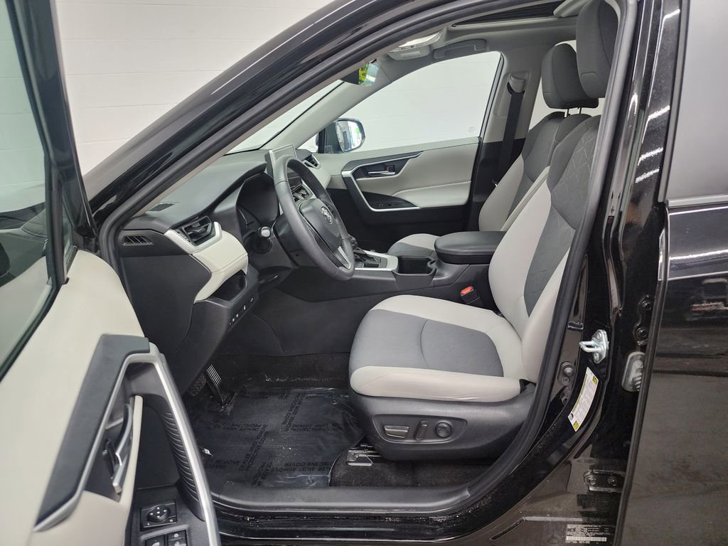 Used 2024 Toyota RAV4 XLE w/ Convenience Package AWD/4WD image 12