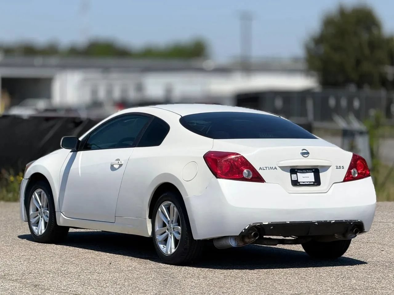 Used 2012 Nissan Altima 2.5 S FWD image 10