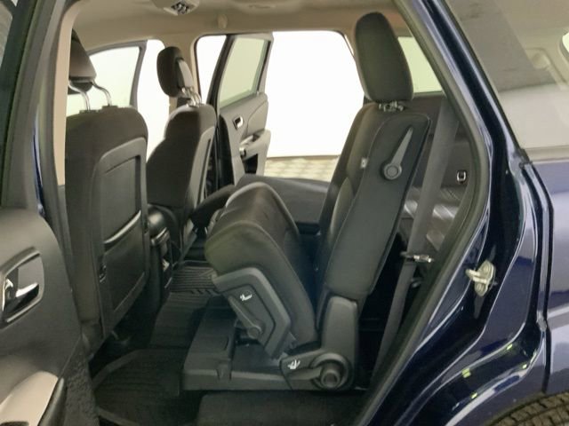 Used 2017 Dodge Journey SXT w/ Comfort/Convenience Group image 30