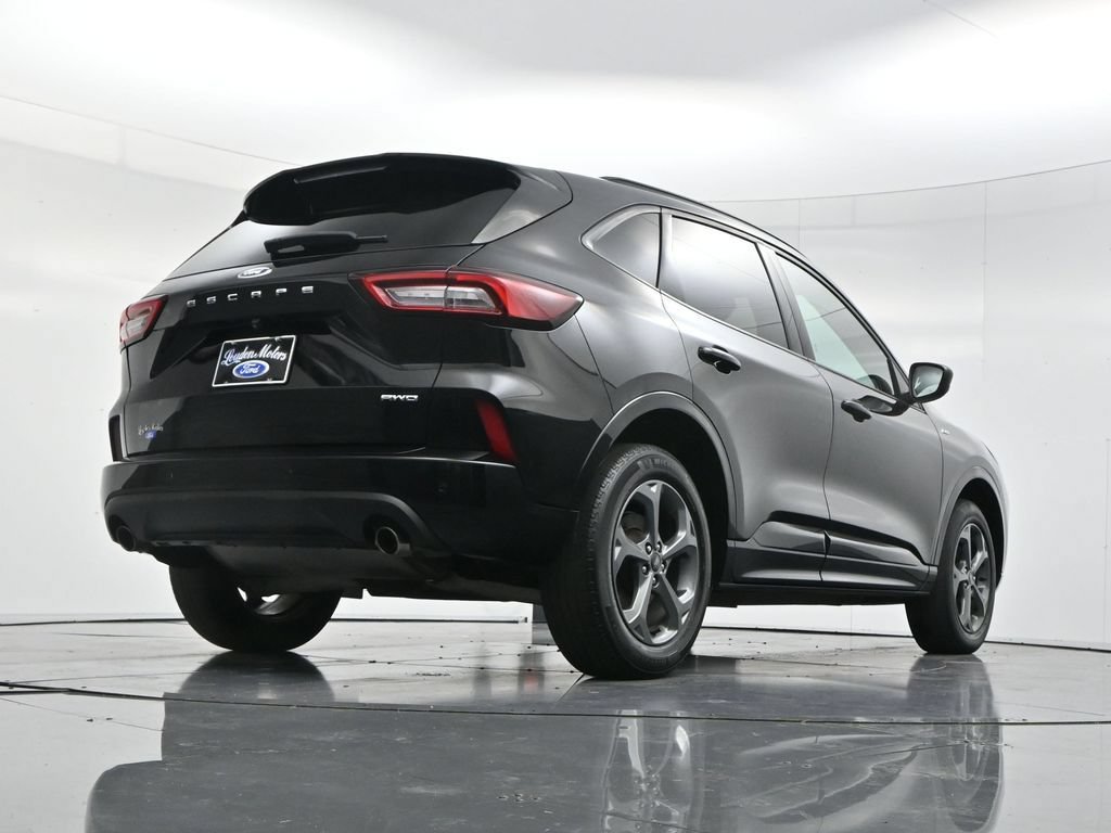 Used 2024 Ford Escape ST-Line w/ Tech Pack #1 AWD/4WD image 48