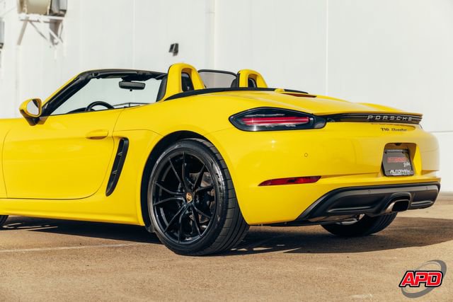 Used 2017 Porsche 718 Boxster image 42