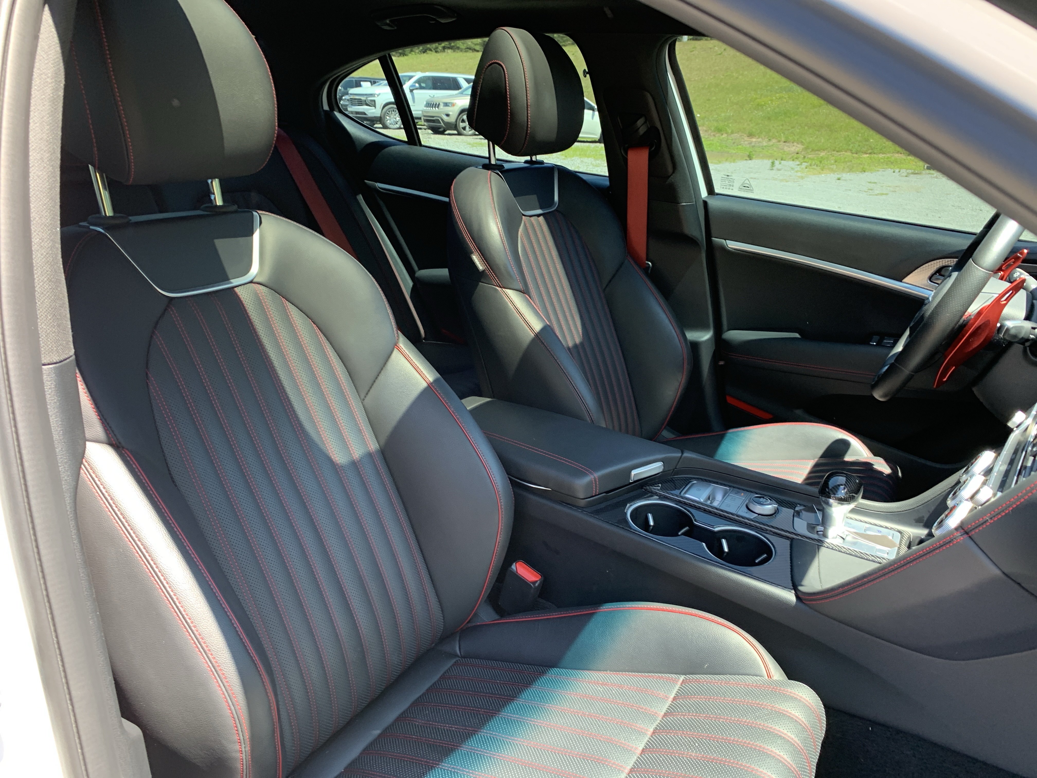 Used 2023 Genesis G70 2.0T w/ Sport Prestige Package RWD image 26