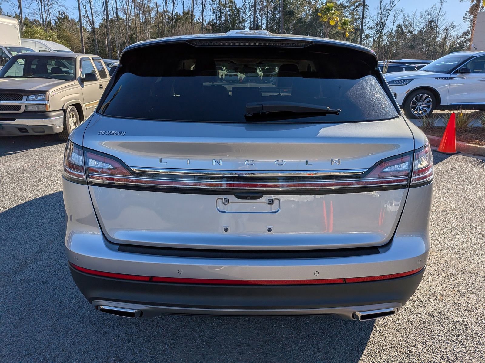 Certified 2023 Lincoln Nautilus Reserve w/ Equipment Group 202A image 6