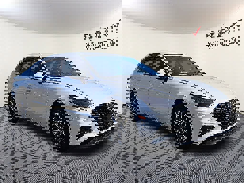 Used 2023 Hyundai Sonata SEL w/ Preferred Accessory Package image 3