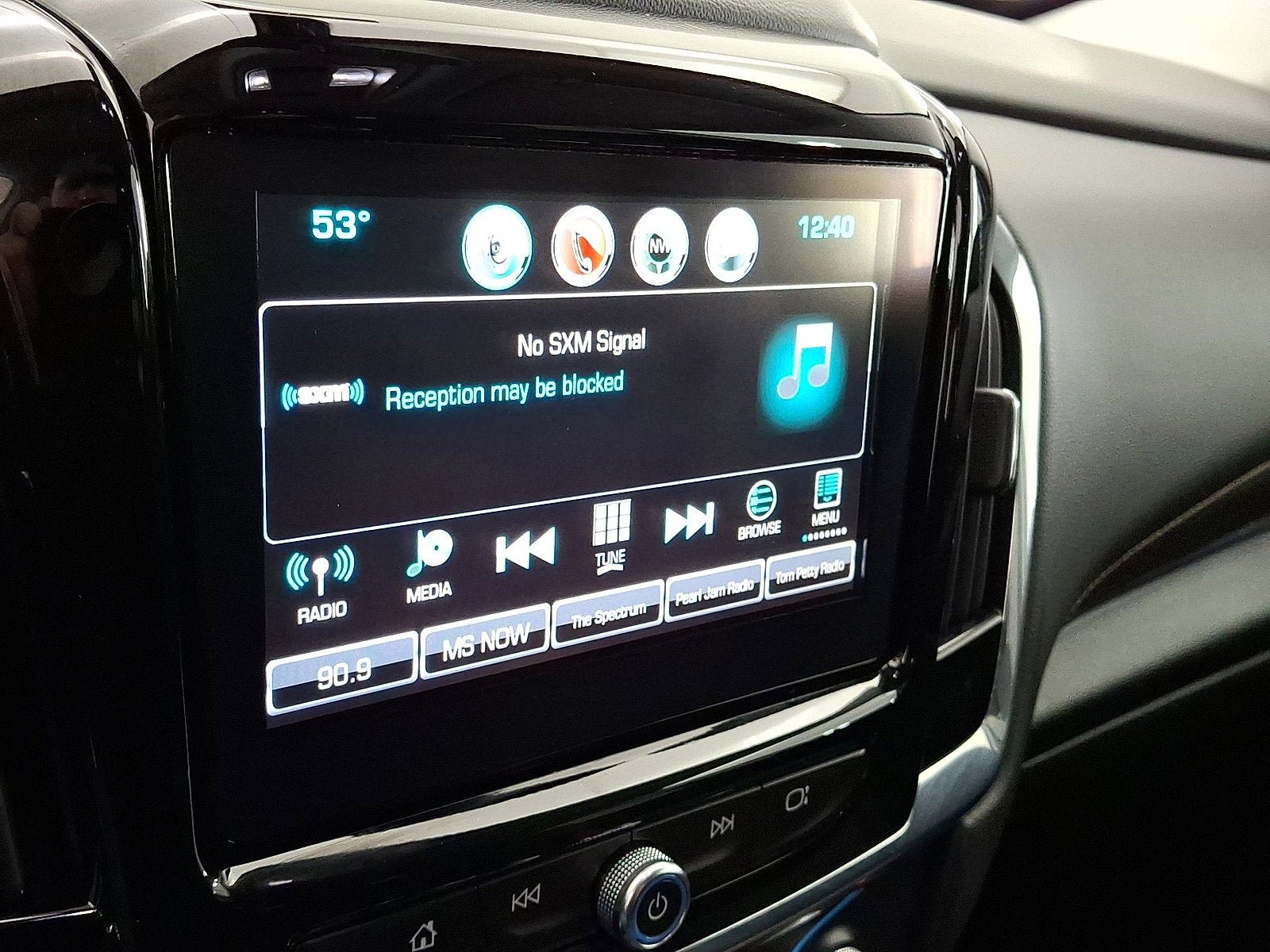 Used 2018 Chevrolet Traverse LT AWD/4WD image 14