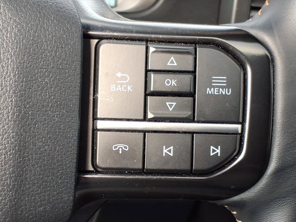 Used 2024 Ford F350 Platinum w/ Tremor Off-Road Package image 22