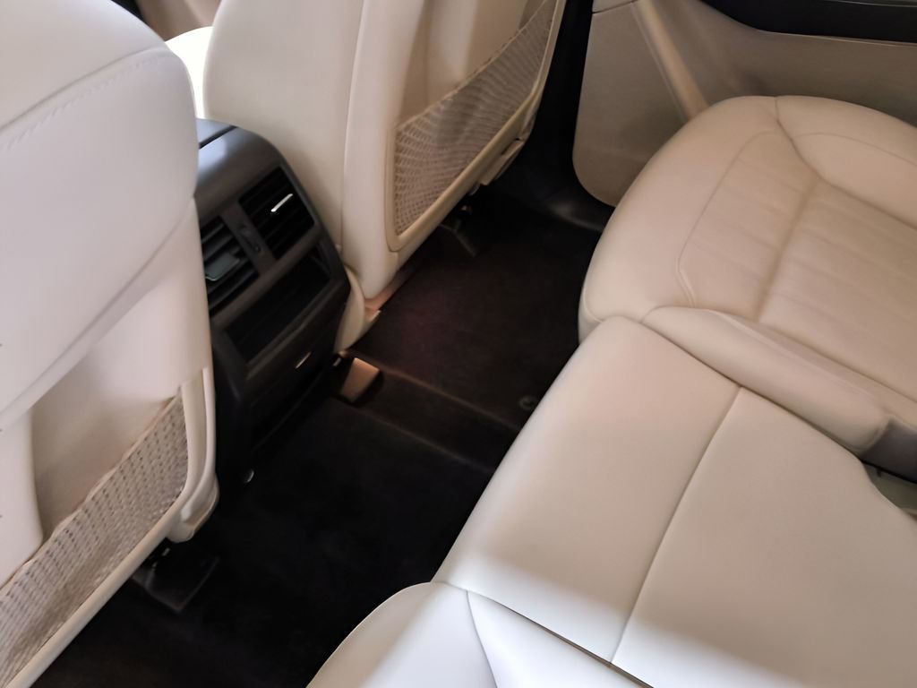 Used 2019 Mercedes-Benz GLS 450 4MATIC w/ Premium 1 Package image 32