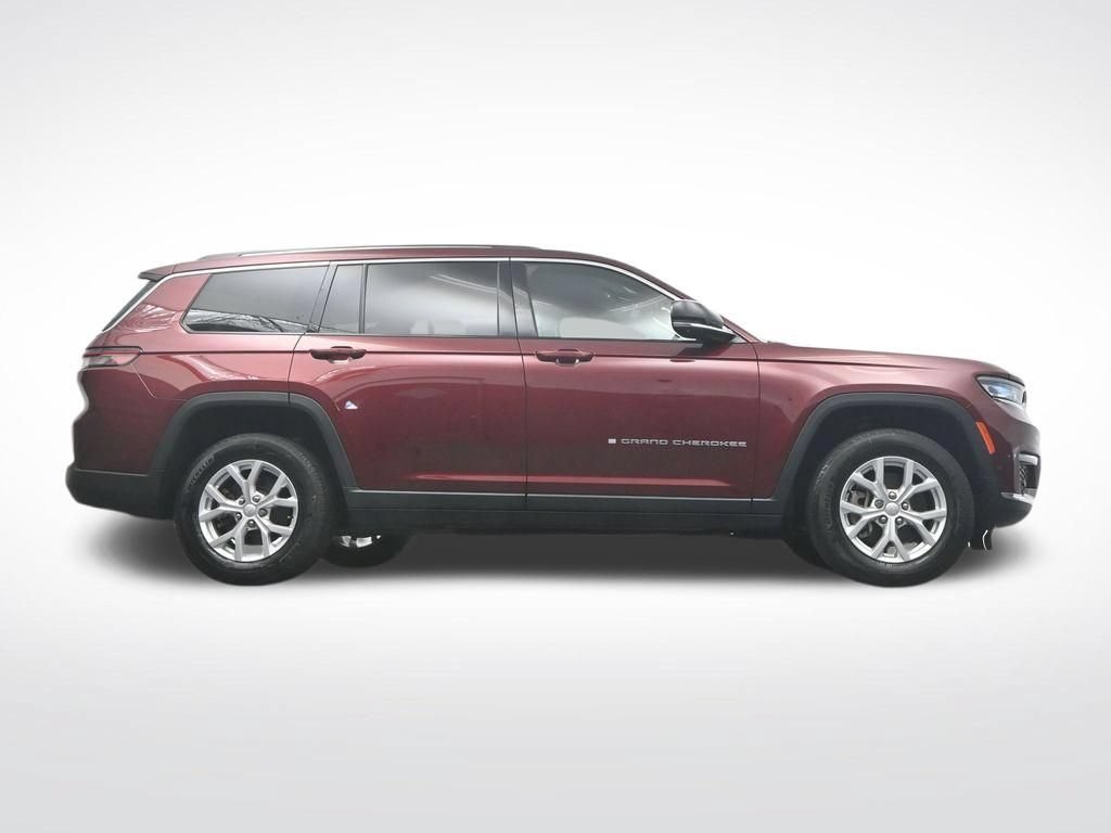 Used 2024 Jeep Grand Cherokee L Limited w/ Luxury Tech Group II RWD image 43