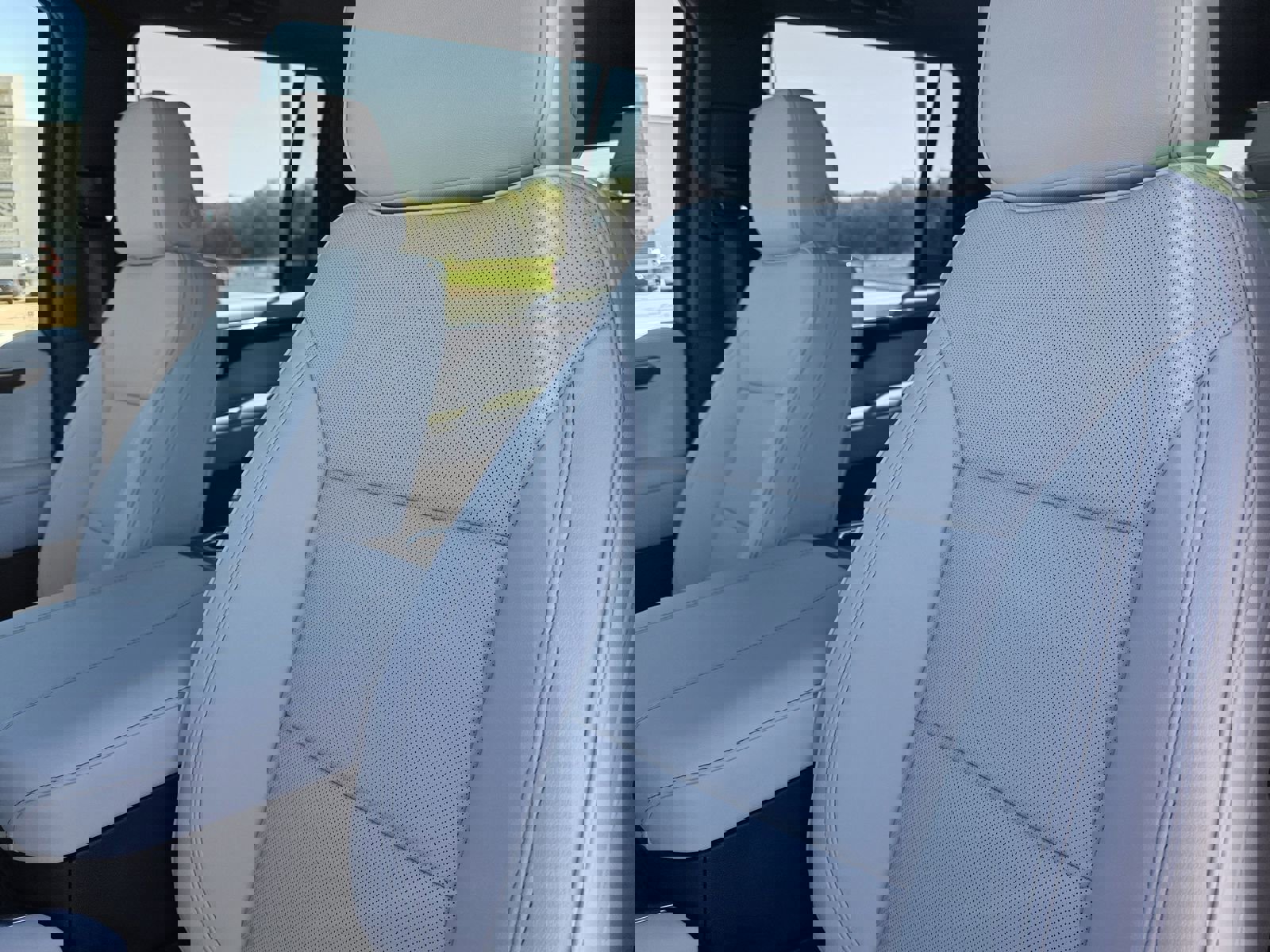 New 2026 Chevrolet Suburban Premier w/ Sun And Tow Package image 29