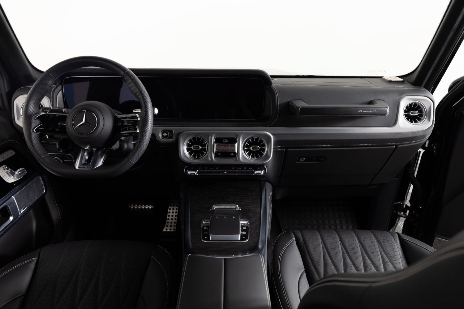 Used 2025 Mercedes-Benz G 63 AMG 4MATIC image 35