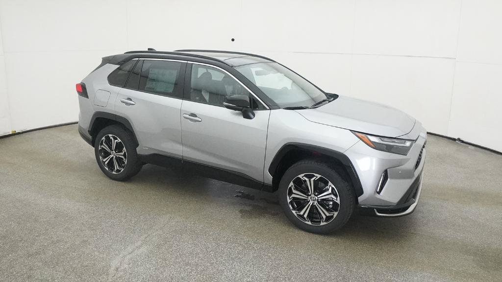 New 2025 Toyota RAV4 XSE w/ Premium Package AWD/4WD image 15