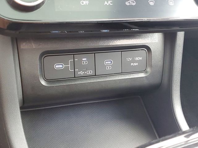 Certified 2025 Hyundai Tucson SEL AWD/4WD image 32
