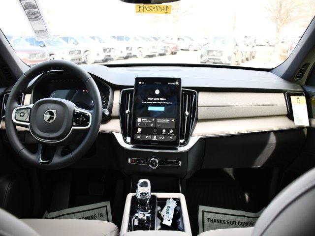New 2026 Volvo XC90 B6 Plus w/ Protection Package Premier AWD/4WD image 18
