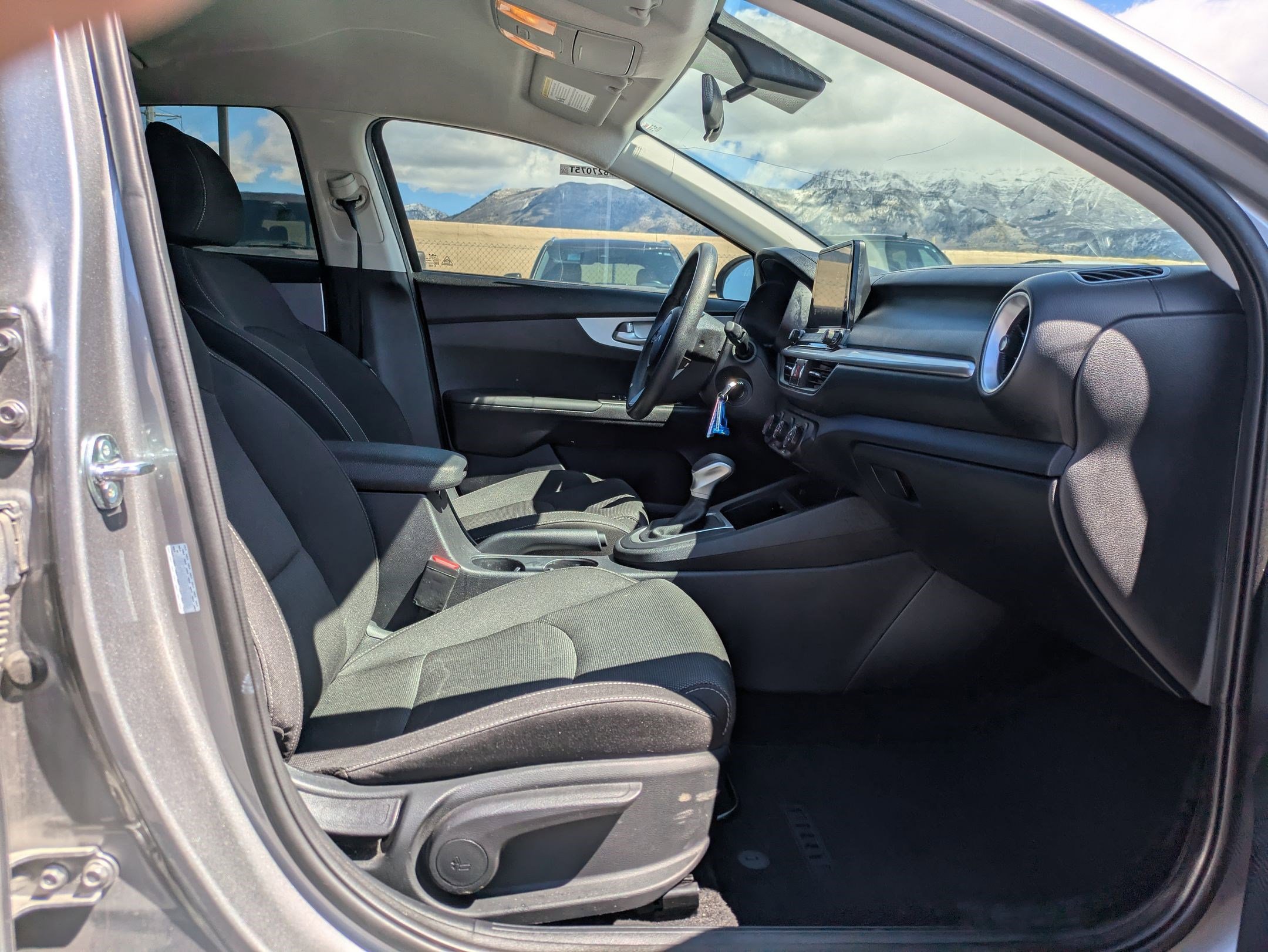 Used 2024 Kia Forte LXS w/ LXS Technology Package FWD image 31