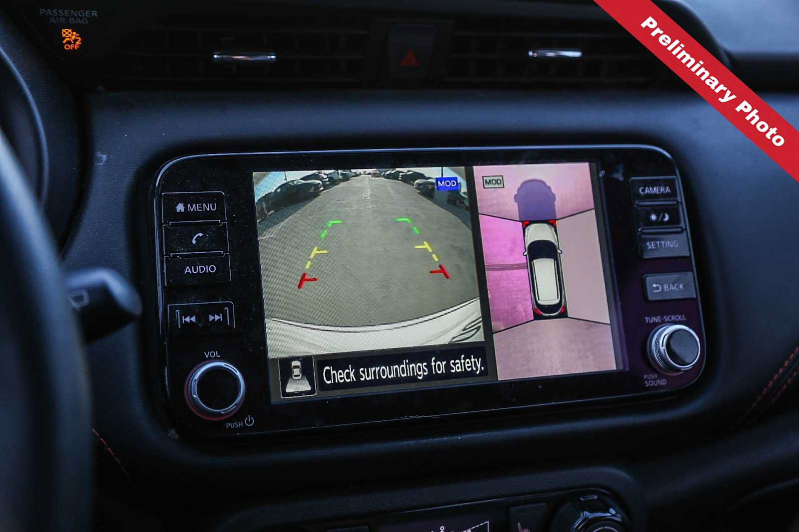 Used 2023 Nissan Kicks SR w/ SR Premium Package FWD image 19