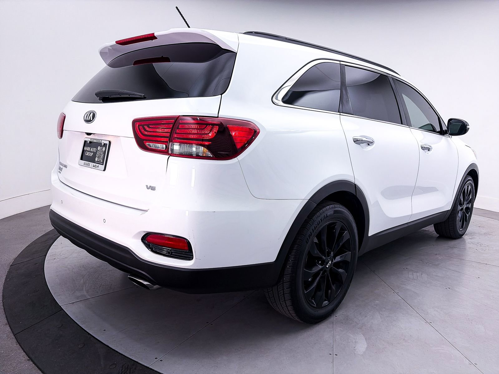 Used 2019 Kia Sorento S FWD image 14