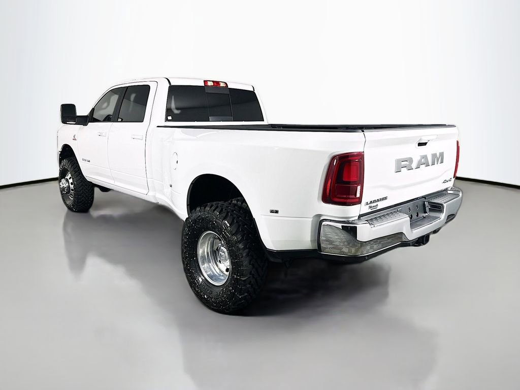 Used 2025 RAM 3500 Laramie image 5