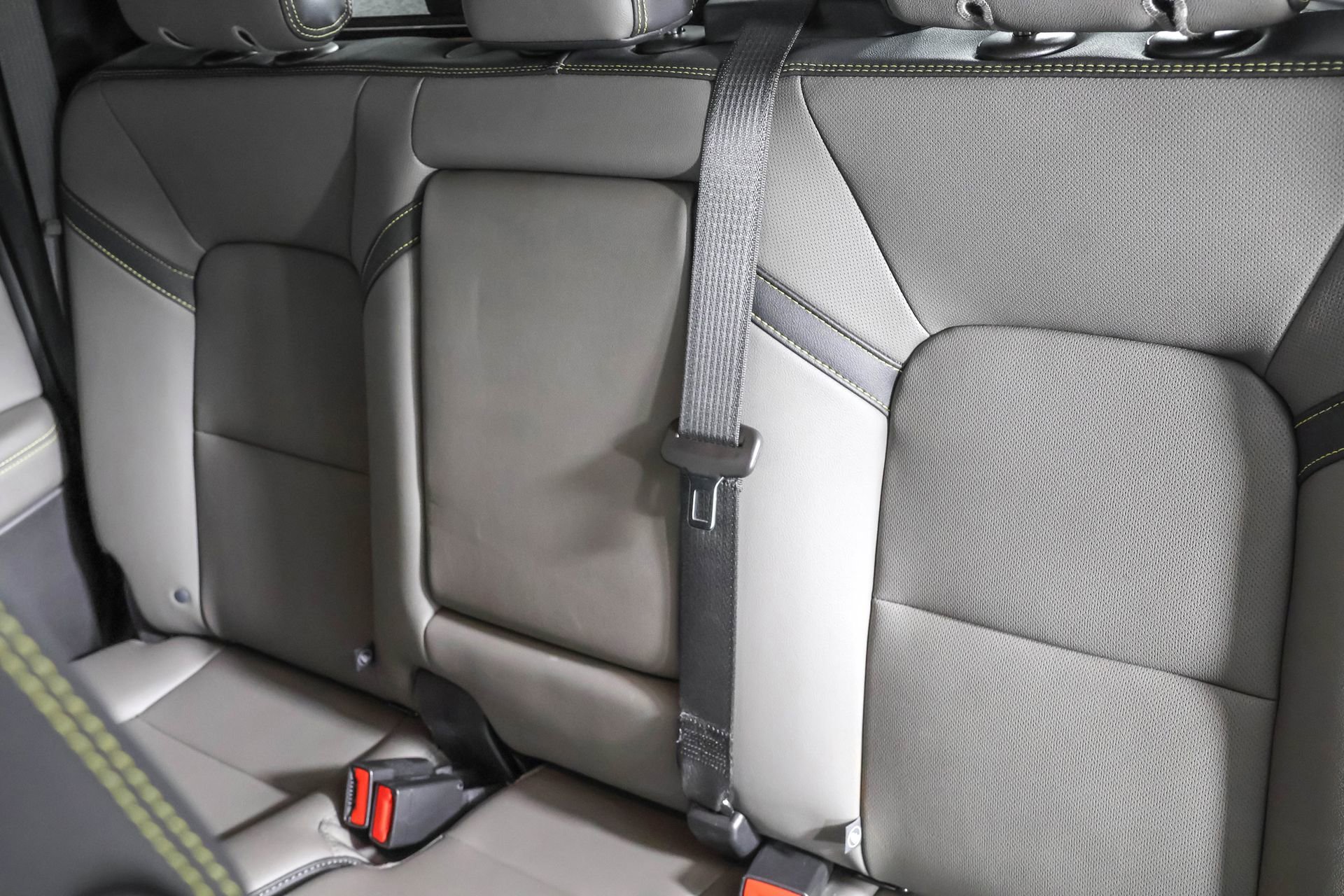 Certified 2025 Chevrolet Colorado ZR2 w/ Technology Package image 40