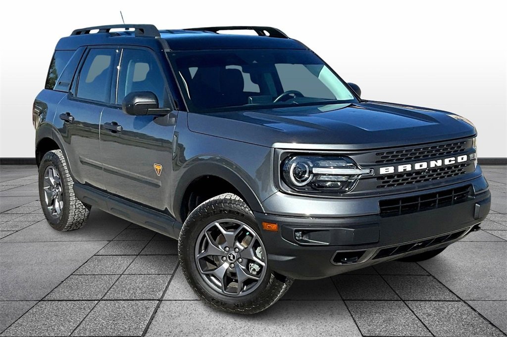 Used 2024 Ford Bronco Sport Badlands image 2