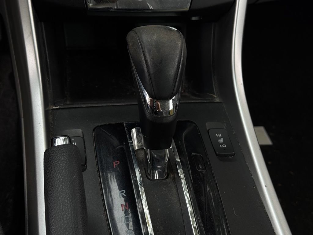 Used 2015 Honda Accord EX-L image 31