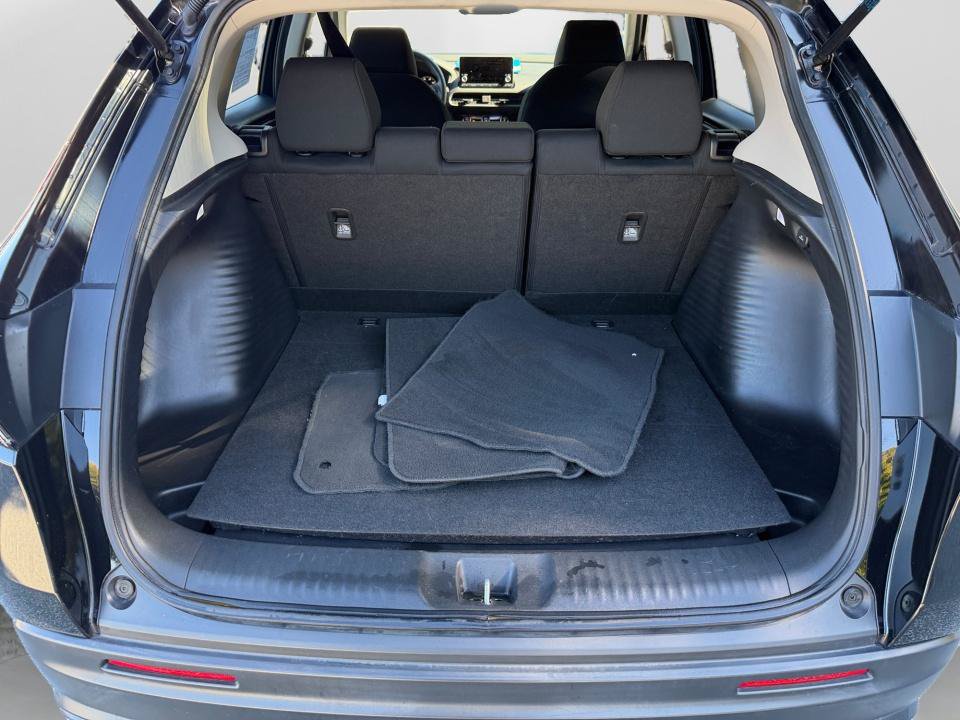 Certified 2025 Honda HR-V LX image 19