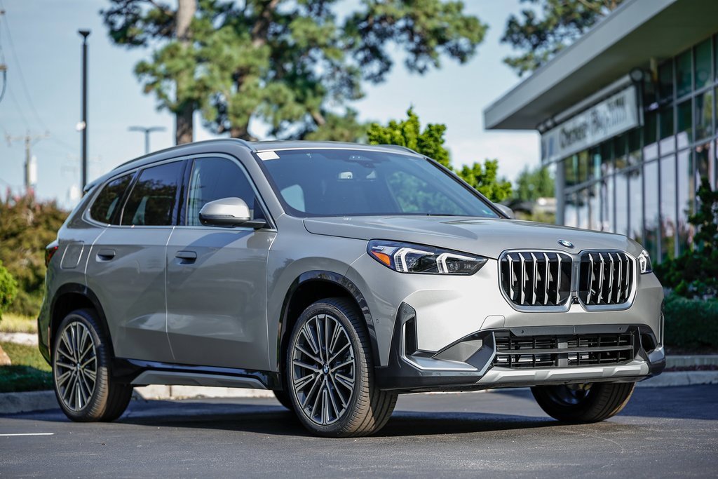 New 2025 BMW X1 xDrive28i w/ Technology Package image 1