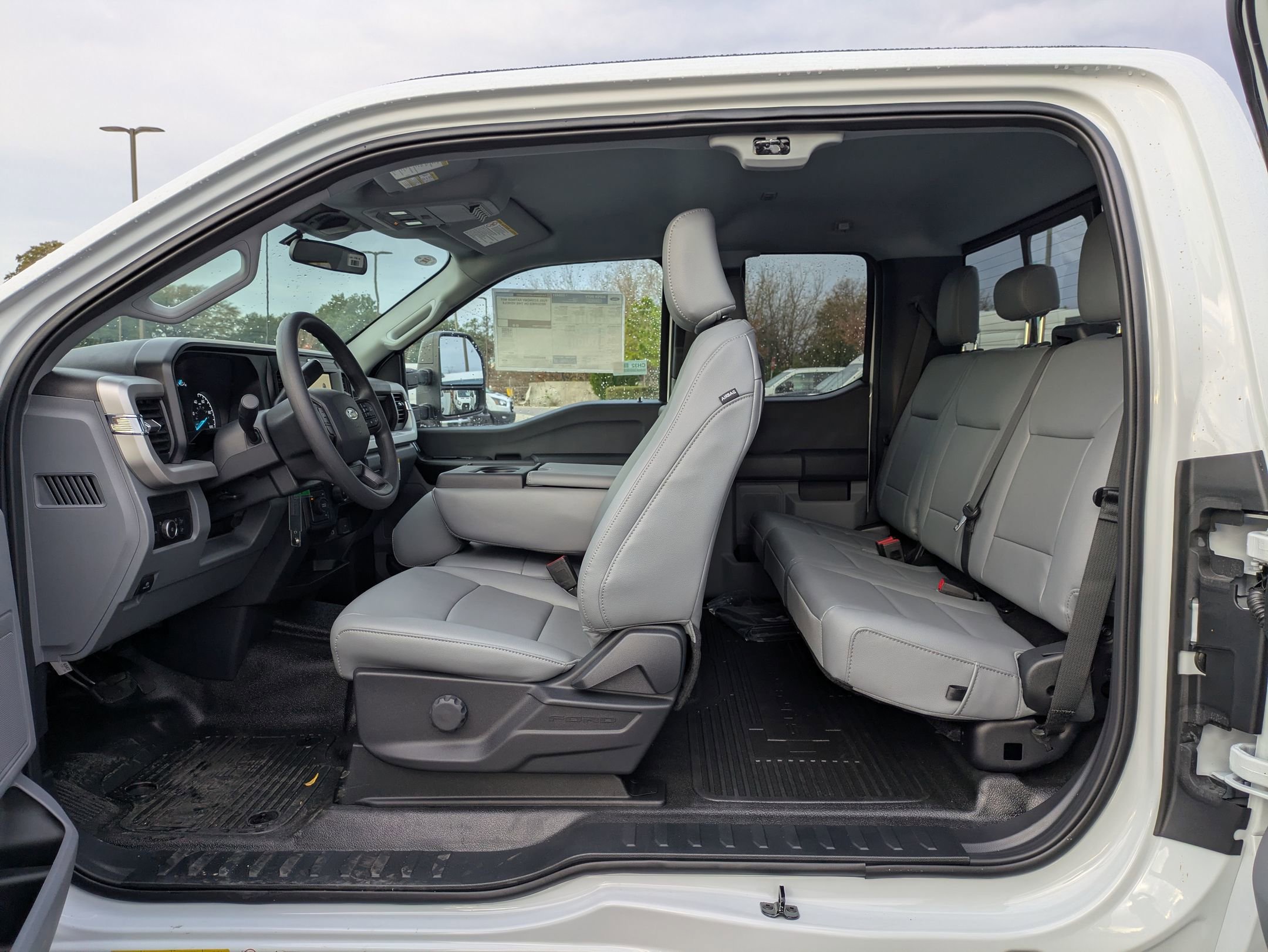 New 2026 Ford F550 4x4 Supercab Super Duty image 24