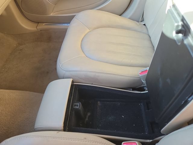 Used 2011 Buick Lucerne CXL FWD image 27