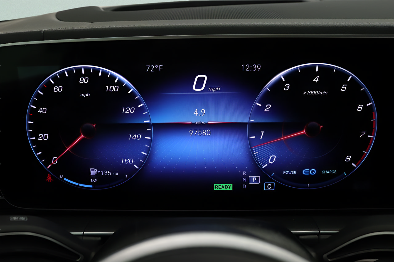 Used 2022 Mercedes-Benz GLS 450 4MATIC image 11
