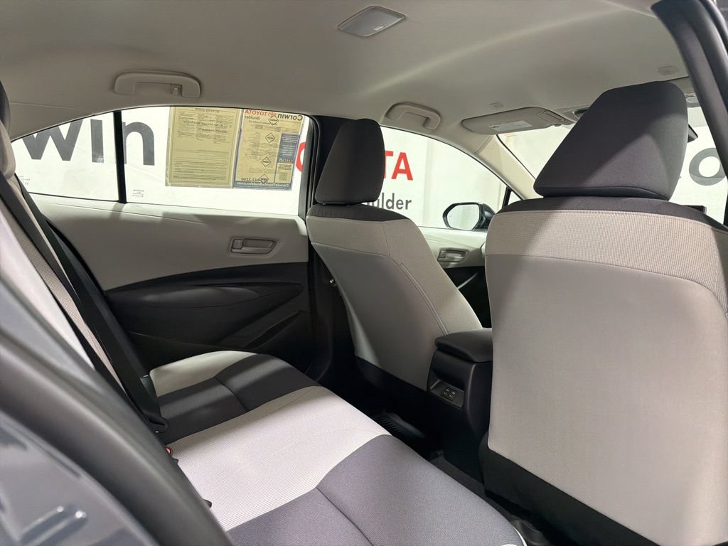 Used 2026 Toyota Corolla LE FWD image 14