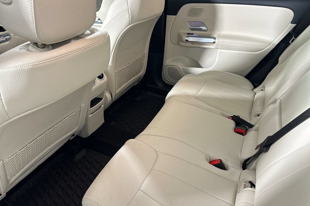 Certified 2026 Mercedes-Benz GLB 250 image 13