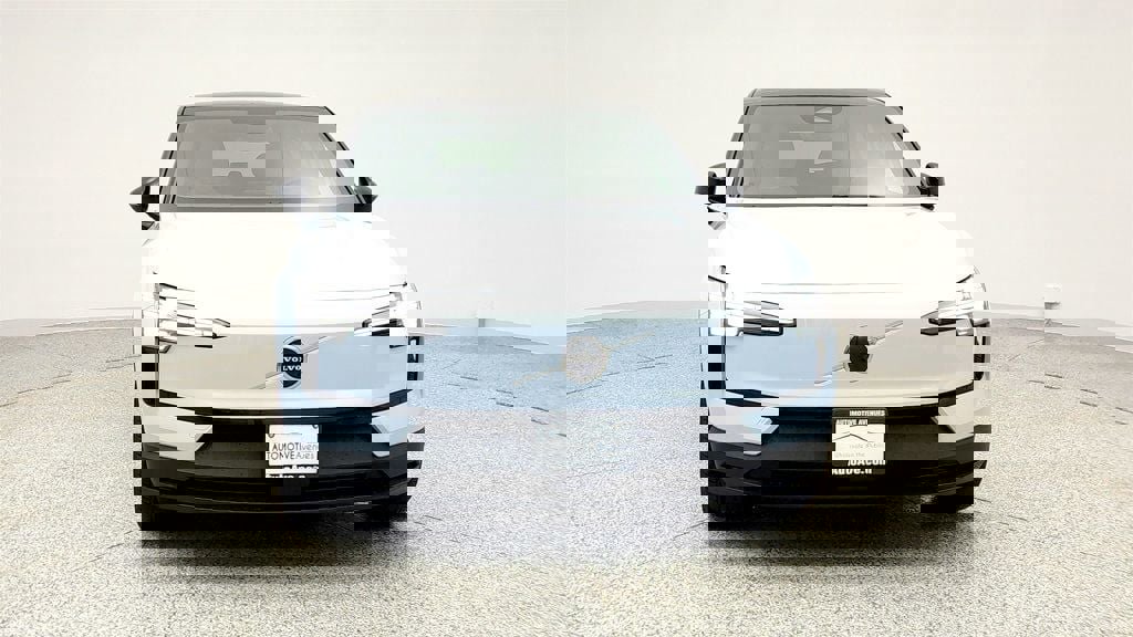 Used 2025 Volvo EX30 Ultra image 2
