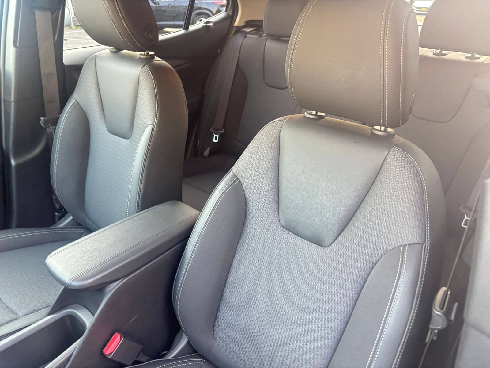 Used 2026 Buick Encore GX Preferred FWD image 31