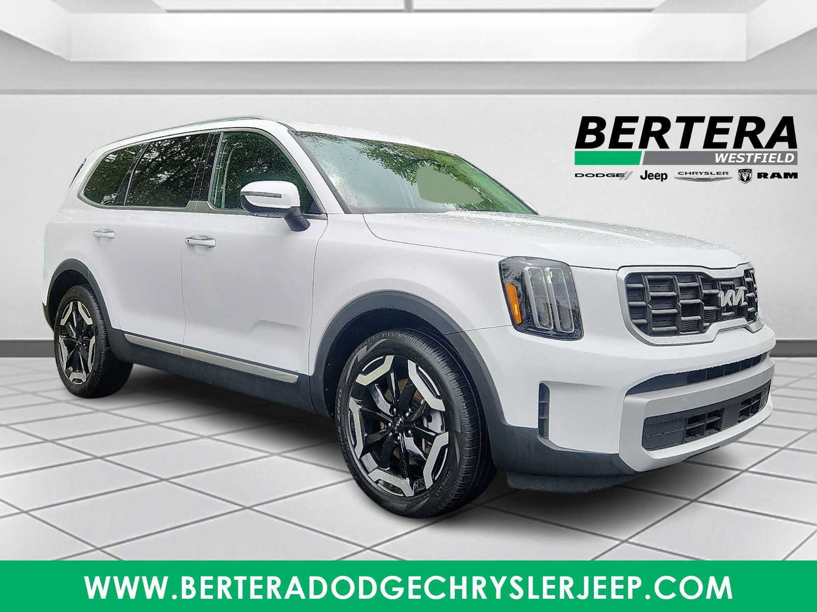 Used 2025 Kia Telluride S