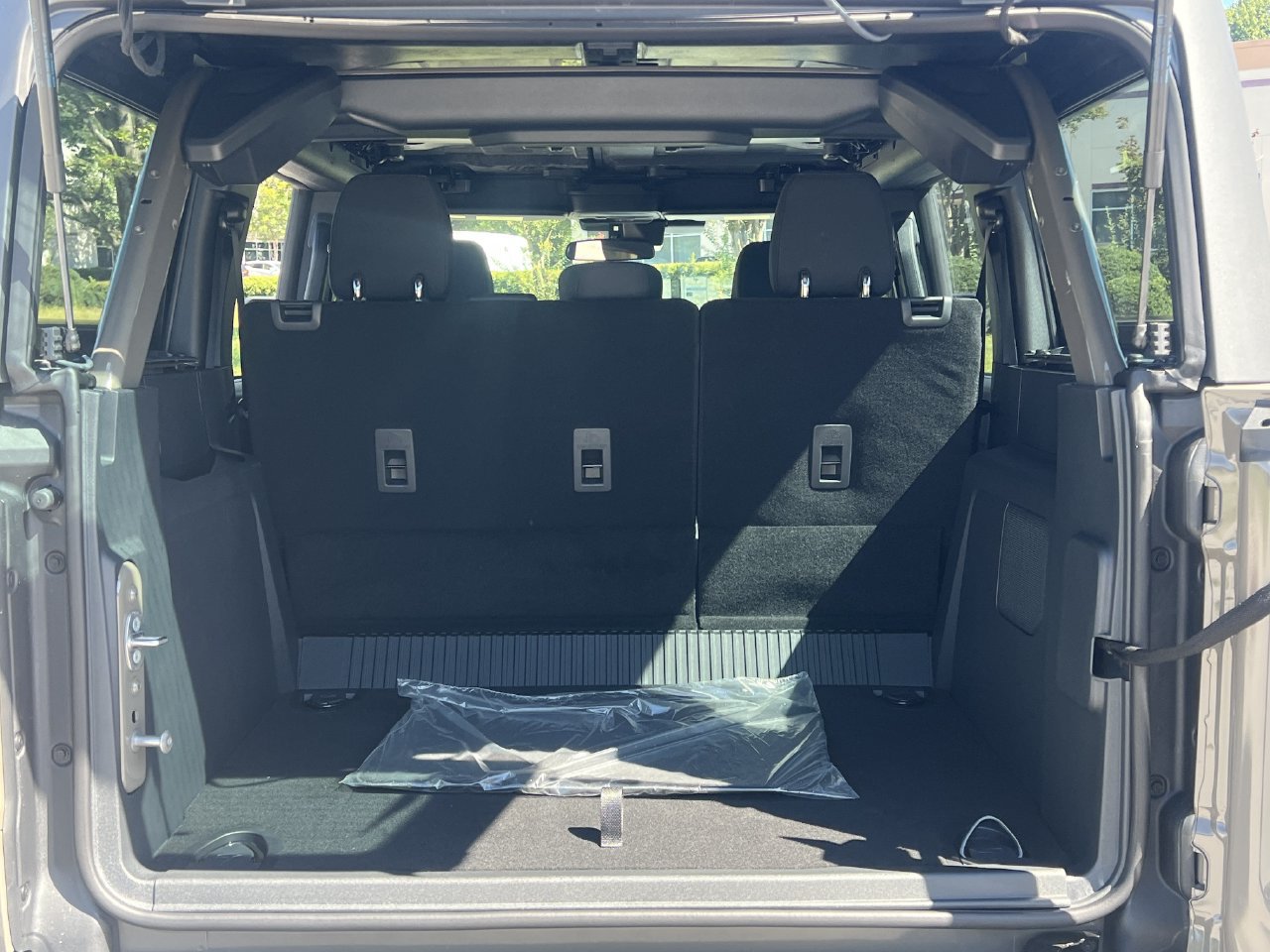New 2026 Ford Bronco 4-Door AWD/4WD image 18