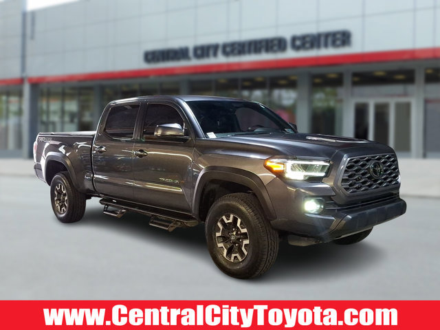 Used 2022 Toyota Tacoma TRD Off-Road w/ Technology Package image 1