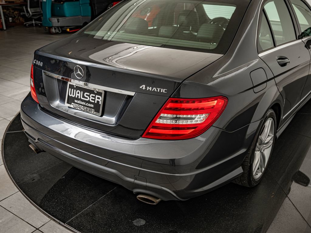 Used 2013 Mercedes-Benz C 300 4MATIC Sedan image 15