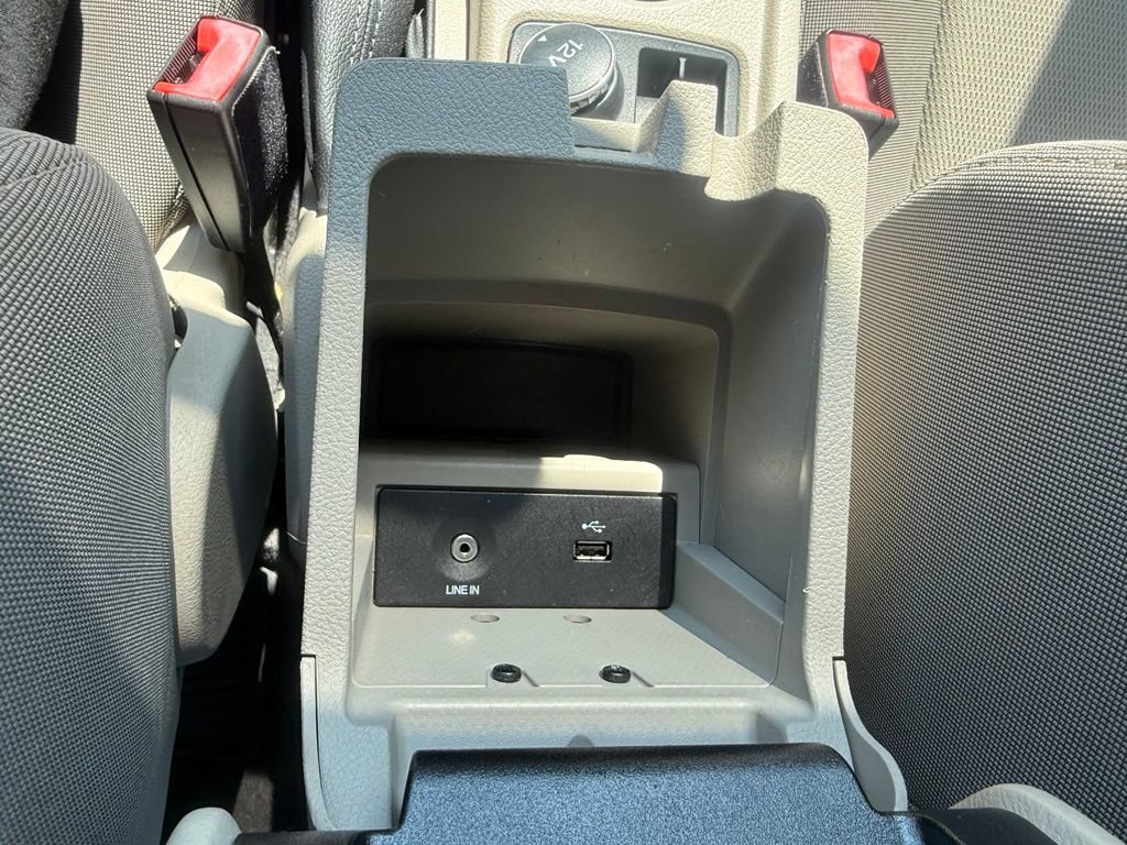Used 2013 Ford Focus SE FWD image 27