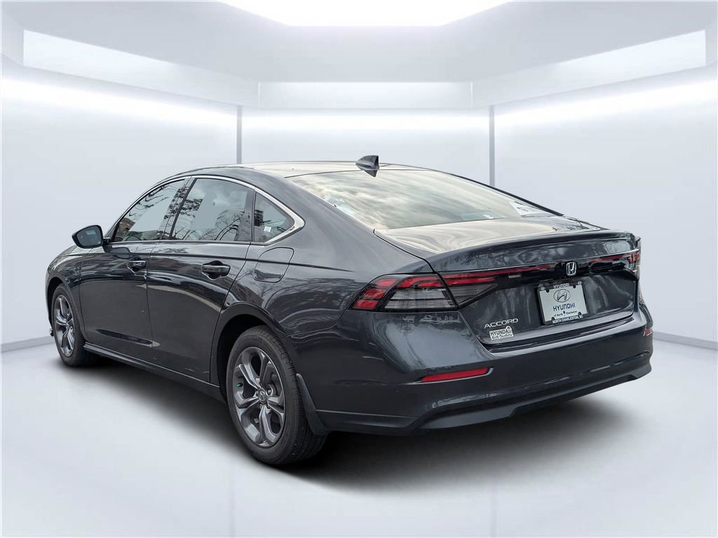 Used 2024 Honda Accord EX image 5