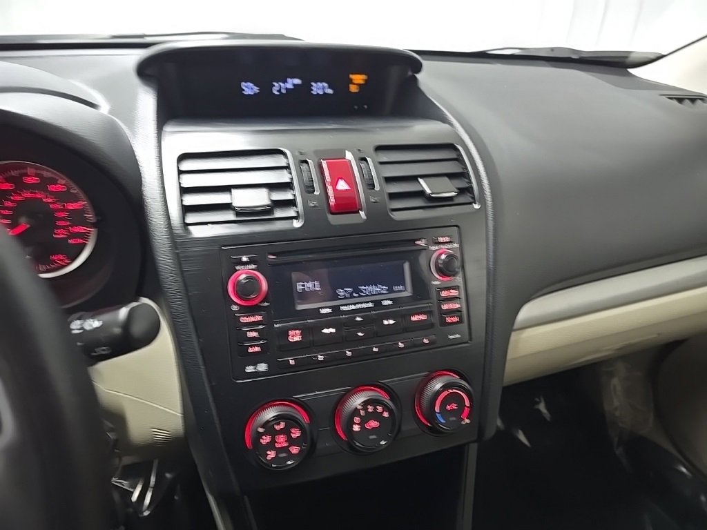 Used 2014 Subaru Crosstrek 2.0i Premium image 23