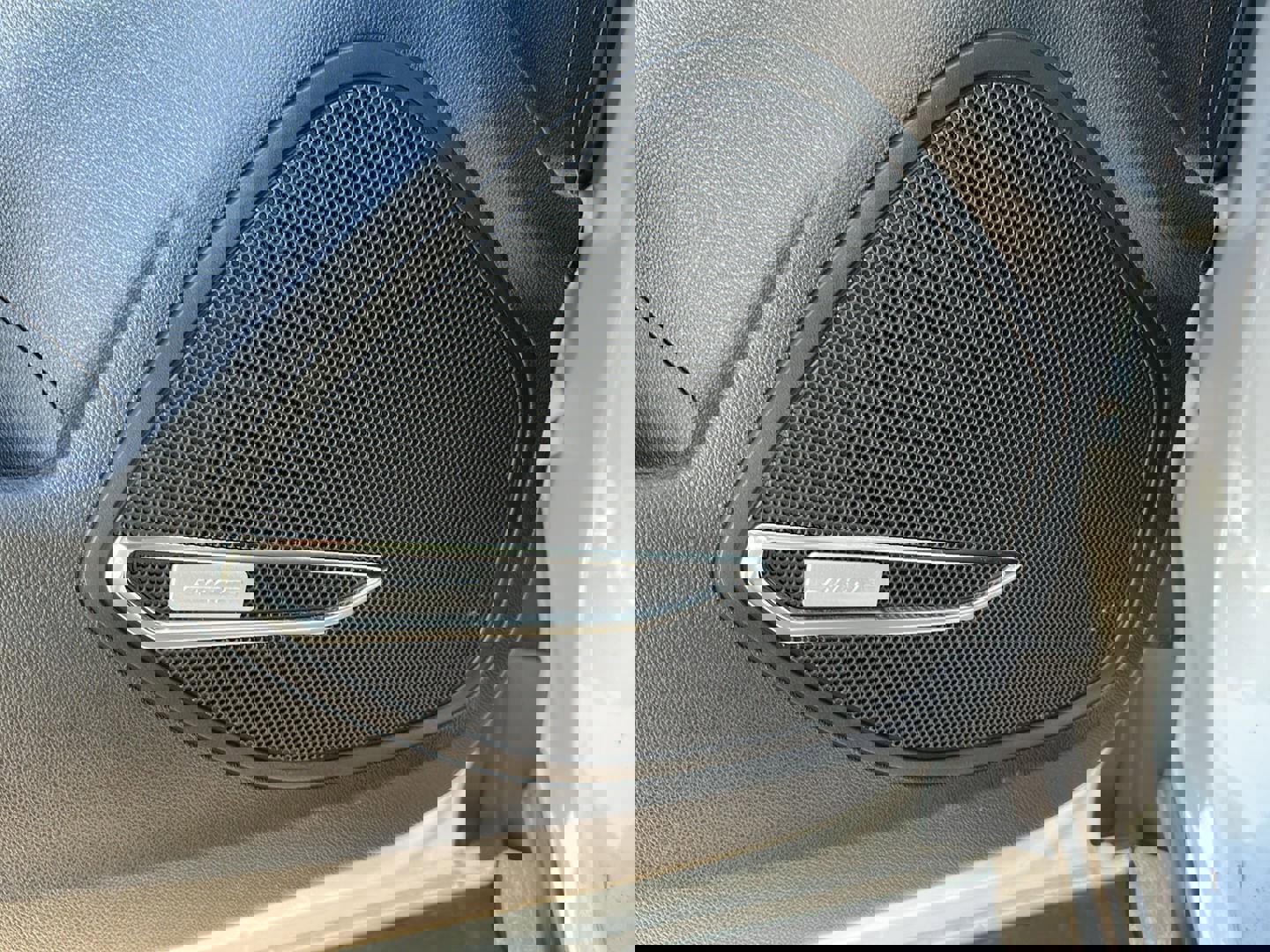 Used 2025 Buick Envision Preferred image 34