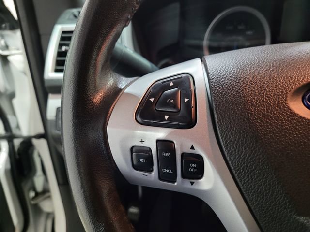 Used 2015 Ford Explorer XLT w/ Equipment Group 201A image 29