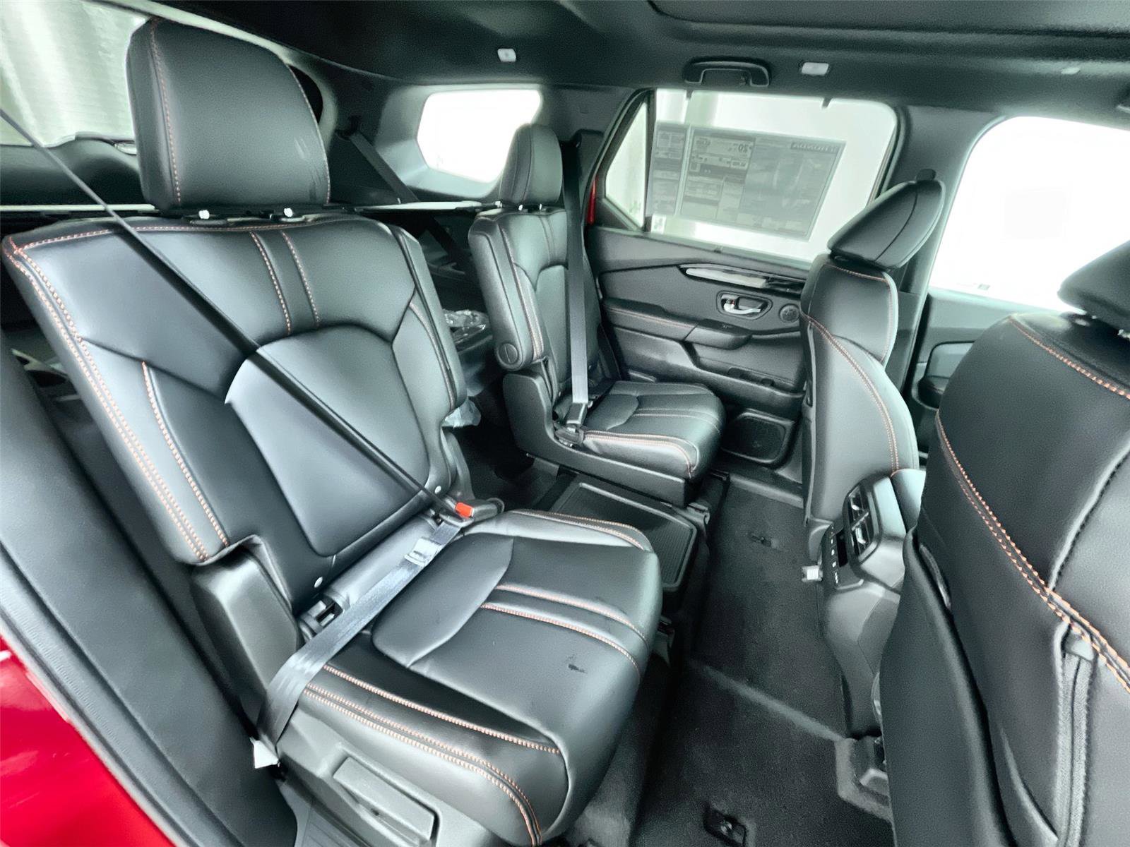 New 2025 Honda Pilot TrailSport image 31