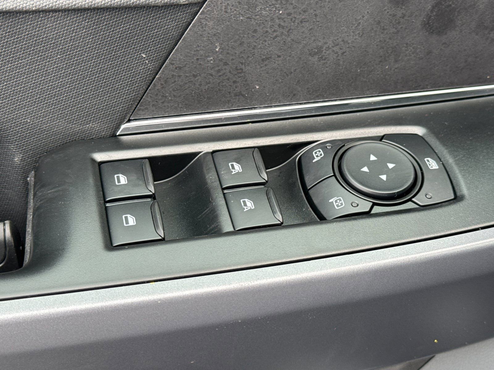 New 2026 Ford F150 XLT w/ Equipment Group 302A MID image 11