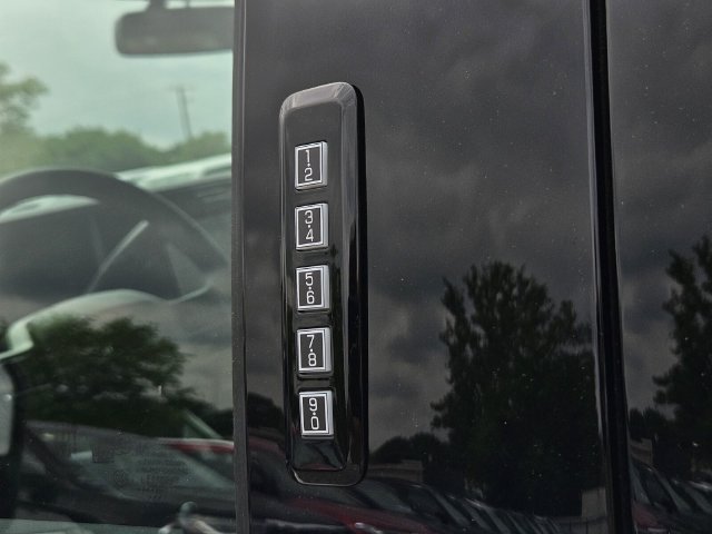 New 2026 Ford F350 Lariat w/ Lariat Premium Package AWD/4WD image 7