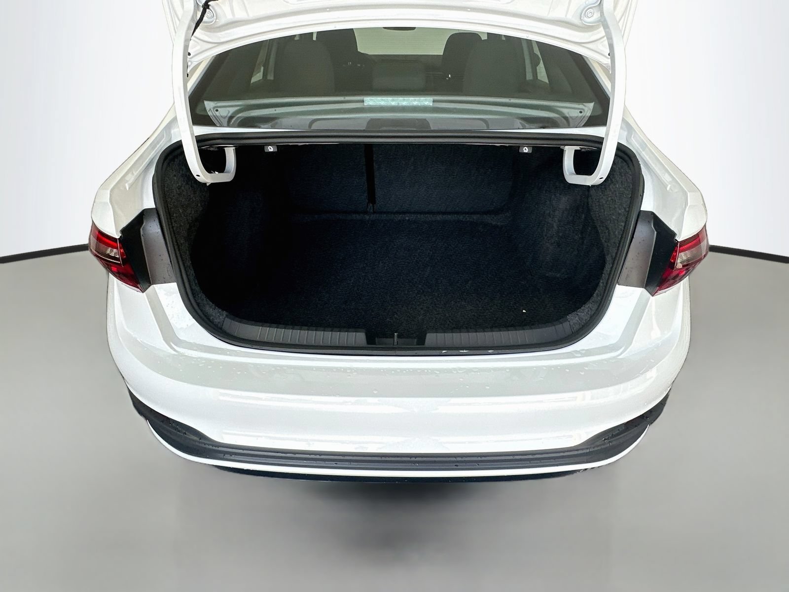 New 2027 Volkswagen Jetta Sport FWD image 24