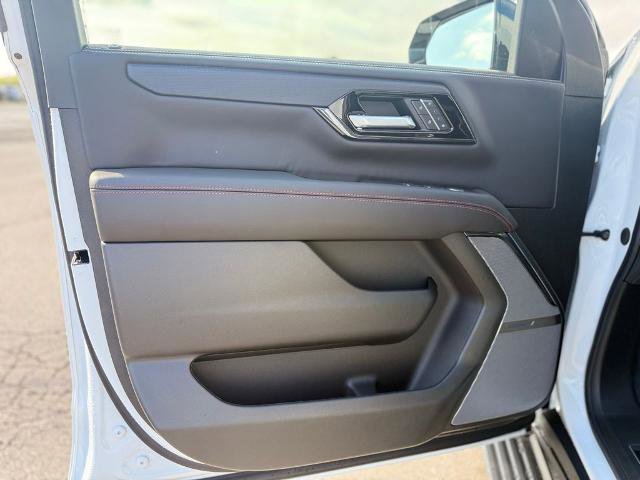 New 2026 GMC Yukon AT4 Ultimate AWD/4WD image 7